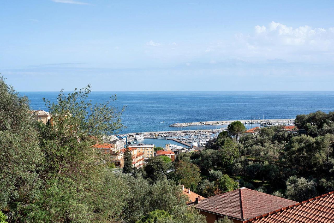 Apartament Esclusiva Terrazza Vista Porto Varazze Zewnętrze zdjęcie